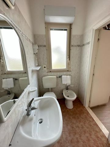 Hotel Fiorenza Milano Marittima Kültér fotó